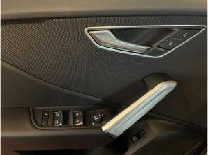 Audi Q2 S tronic Matrix LED, AHK, Soundsystem, Assistenzsysteme, Komfortpakete