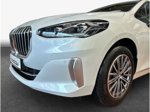 BMW 220 220I Active Tourer Luxury *AHK*HuD*SHZ*