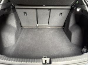 Audi Q4 e-tron qu 5JGAR StHzg PDC SHZ Assists