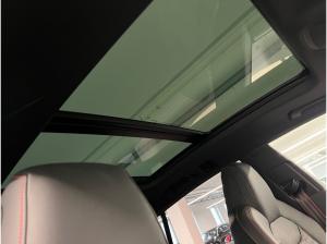 Audi RS Q8 performance quattro PANO MATRIX HuD B&O AHK