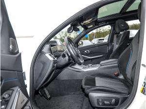 BMW 330 330e Touring