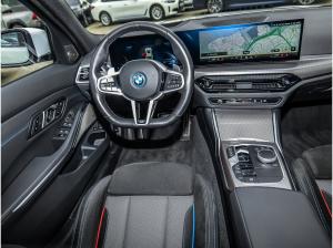 BMW 330 330e Touring