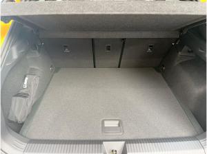 Volkswagen T-Roc R-Line 1.5 eTSI DSG R-KAMERA ParkAssist