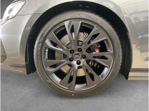 Audi S8 TFSI OLED*StHz*HuD*Pano*AHK*B&O*Klavierlack**