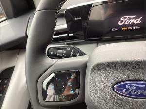 Ford Explorer Premium 77kWh mit Wärmepumpe & AHK