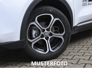 MG ZS HEV Hybrid+ Luxury 5d