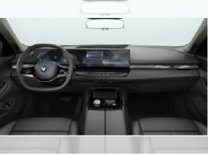 BMW i5 eDrive40 Touring BESTELLFAHRZEUG