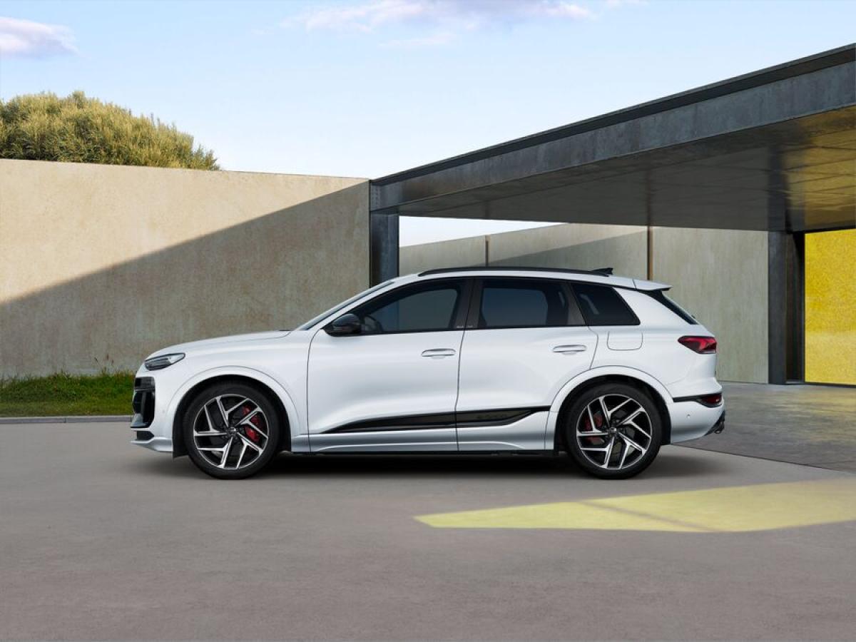 Audi SQ6 e-tron