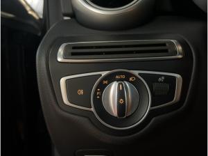Mercedes-Benz C 220 d Avantgarde Kamera Panorama LED