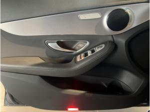 Mercedes-Benz C 220 d Avantgarde Kamera Panorama LED
