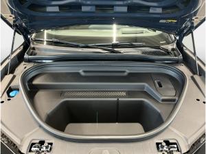 Audi e-tron Q6 SUV S line businessperformance