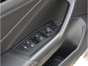 Volkswagen T-Roc 1.0TSi R-Line AppConnect ACC LED-Plus 17Zoll Sitzheiz.