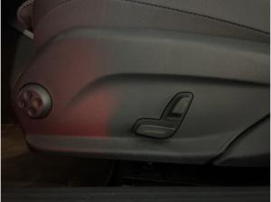 Mercedes-Benz C 220 d Avantgarde Kamera Panorama LED