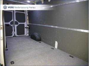 Volkswagen Crafter Kasten lang AHK Navi Klima Sitzhzg. Kamera
