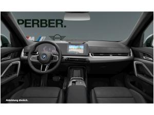 BMW iX1 xDrive30 M Sportpaket*AHK*360 Kamera*Head Up* uvm.