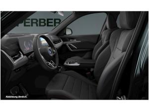 BMW iX1 xDrive30 M Sportpaket*AHK*360 Kamera*Head Up* uvm.