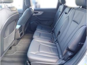 Audi Q7 S line HUD*PANO*AHK*7SITZER*MATRIX*LEDER*RFK*21LM*5J GAR