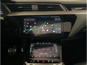 Audi Q8 Sportback S line 50 e-tron qu.PDC PANO MATRIX
