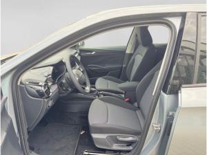 Skoda Fabia 1.0 TSI DSG Balance +AHK+ACC+GRA+NAVI+SHZ+PDC+RFK+