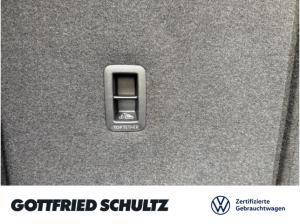 Volkswagen Golf VIII GOAL TDI DSG AHK NAVI SITZHEIZUNG EINPARKHILFE LED