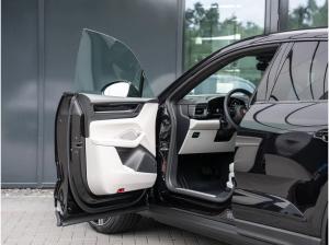 Porsche Macan 4