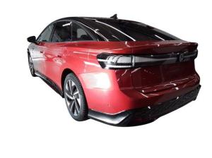 Volkswagen ID.7 GTX 4Mo. - Interieur und Exterieur Plus Paket / 8-fach Bereift