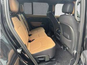 Land Rover Defender 110 D300 X