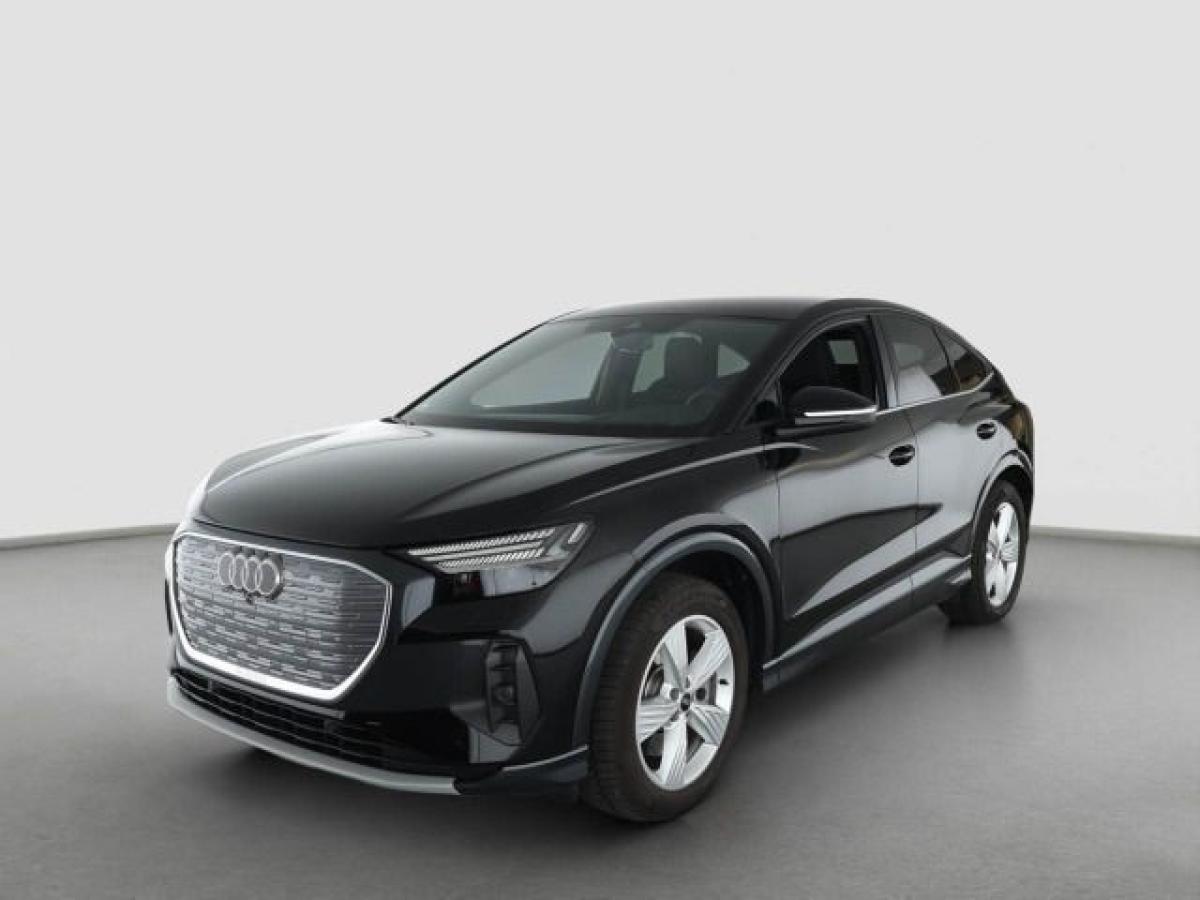 Audi Q4 e-tron Sportback 40 S-LINE MATRIX KAMERA NAVI AHK