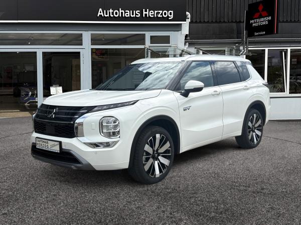 Mitsubishi Outlander 2.4L TOP Luxery