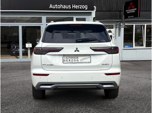 Mitsubishi Outlander 2.4L TOP Luxery