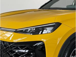 Volkswagen T-Roc R-Line 1.5 l eTSI OPF 7-Gang-Doppelkupplungsgetriebe DSG