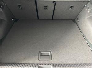 Volkswagen T-Roc R-Line 1.5 l eTSI OPF 7-Gang-Doppelkupplungsgetriebe DSG