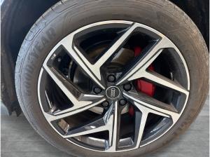 Audi Q6 e-tron quattro S LINE BLACKPAK TECHPRO 20"