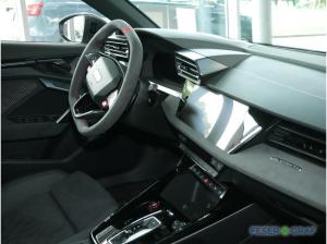 Audi RS3 Limousine S tronic