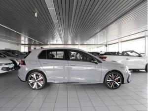 Volkswagen Golf VIII GTE eHybrid DSG BlackStyle 18Zoll Navi R-Kamera SideAssist