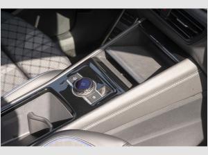 Volkswagen Tiguan R-Line 2,0 l TDI SCR 4MOTION AHK/Pano/IQ.Drive