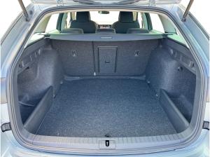 Skoda Octavia Combi Selection 1.5 eTSI DSG|SMART-LINK|