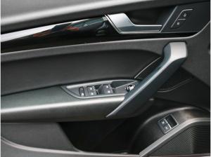 Audi Q5 55 TFSIe S line Matrix AHK B&O Business