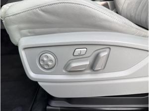 Audi Q5 50 TFSI e S line business qu S tr HUD Matrix