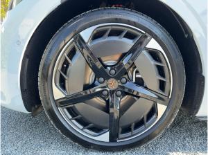 Cupra Born Edition Dynamic 170 kW (231 PS) 79 kWh #HeadUp #PilotXL #Wärmepumpe #Pano