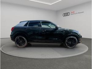 Audi Q2 S line Matrix LED CarPlay Leder RÜ 19"