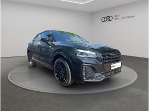 Audi Q2 S line Matrix LED CarPlay Leder RÜ 19"