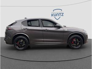 Alfa Romeo Stelvio Quadrifoglio 2.9 V6 SOFORT VERFÜGBAR