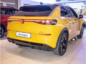 Volkswagen T-Roc R-Line 1.5 l eTSI OPF 7-Gang-Doppelkupplungsgetriebe DSG **12.200€ Preisvorteil**