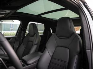 Porsche Cayenne GTS