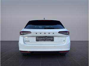Skoda Superb Combi Sportline iV AHK/NAVI/HEAD-UP