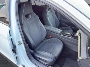Skoda Superb Combi Sportline iV AHK/NAVI/HEAD-UP