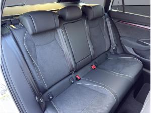 Skoda Superb Combi Sportline iV AHK/NAVI/HEAD-UP