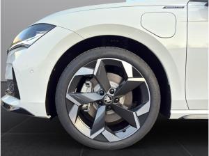 Skoda Superb Combi Sportline iV AHK/NAVI/HEAD-UP