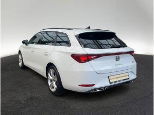 Seat Leon Sportstourer 1.5 eTSI FR DSG Kamera Sitzhzg